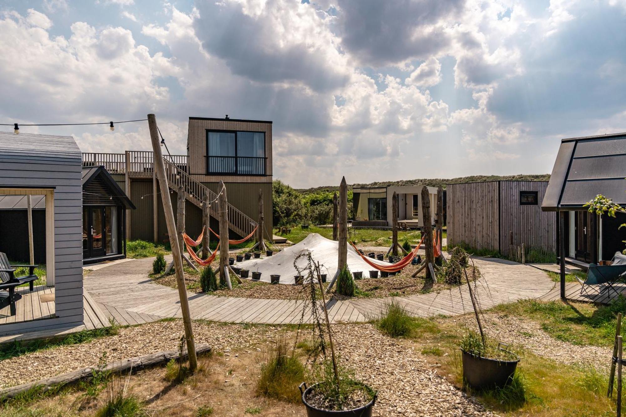 Basecamp Tiny House Eco-Resort Ijmuiden IJmuiden Eksteriør billede