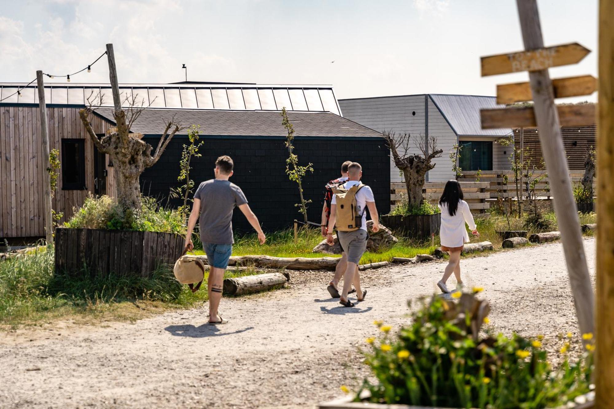 Basecamp Tiny House Eco-Resort Ijmuiden IJmuiden Eksteriør billede