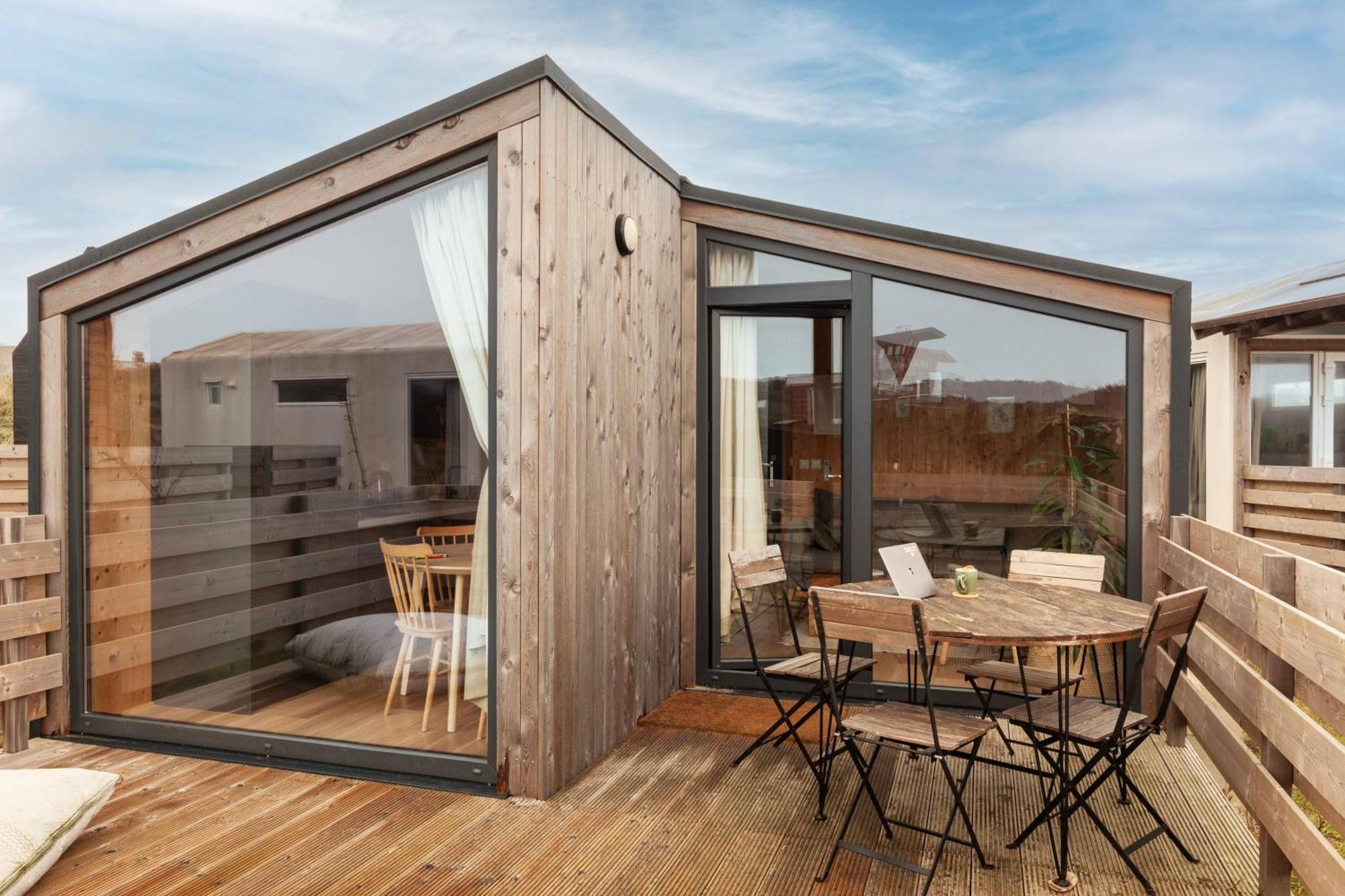 Basecamp Tiny House Eco-Resort Ijmuiden IJmuiden Eksteriør billede