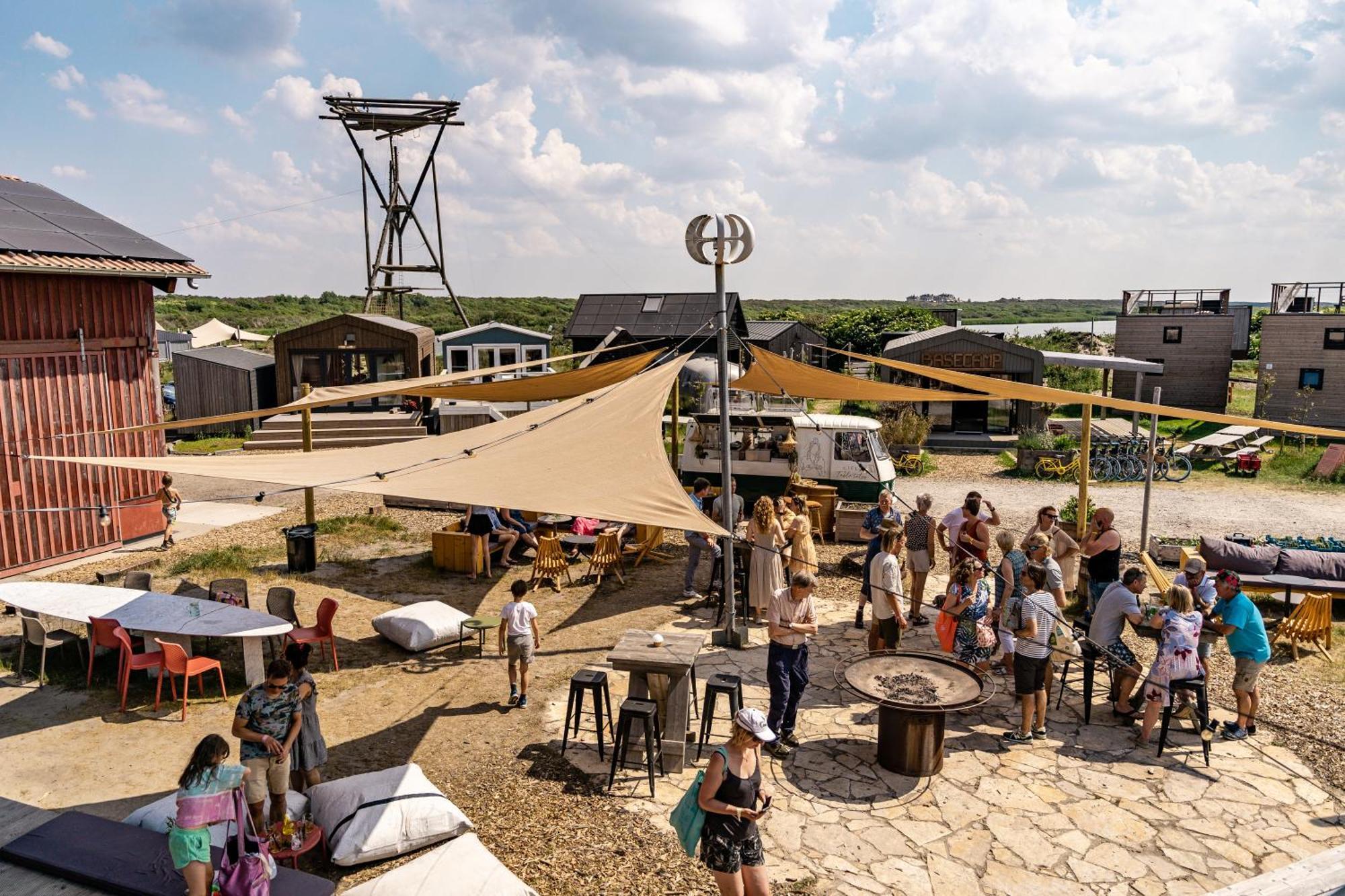 Basecamp Tiny House Eco-Resort Ijmuiden IJmuiden Eksteriør billede