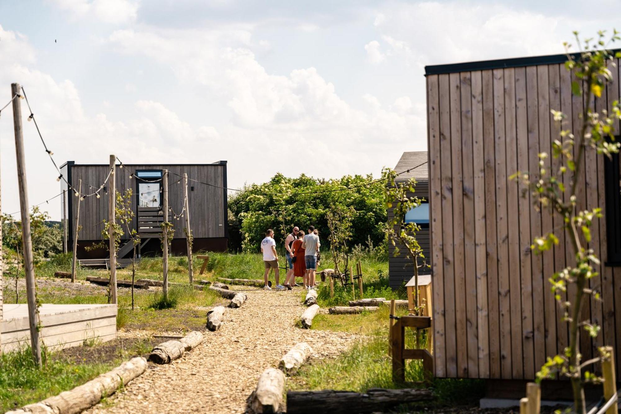 Basecamp Tiny House Eco-Resort Ijmuiden IJmuiden Eksteriør billede